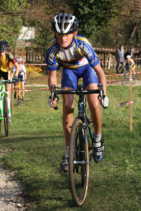 Photos de la course minime de la quanrantième édition du cyclo cross de cognin