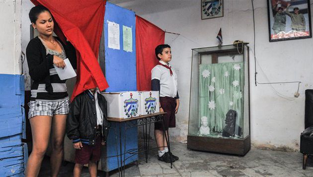 Les Cubains élisent leurs parlementaires