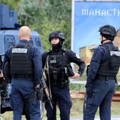 La Russie soutient la Serbie à la suite d'un " attentat terroriste " dans le nord du Kosovo