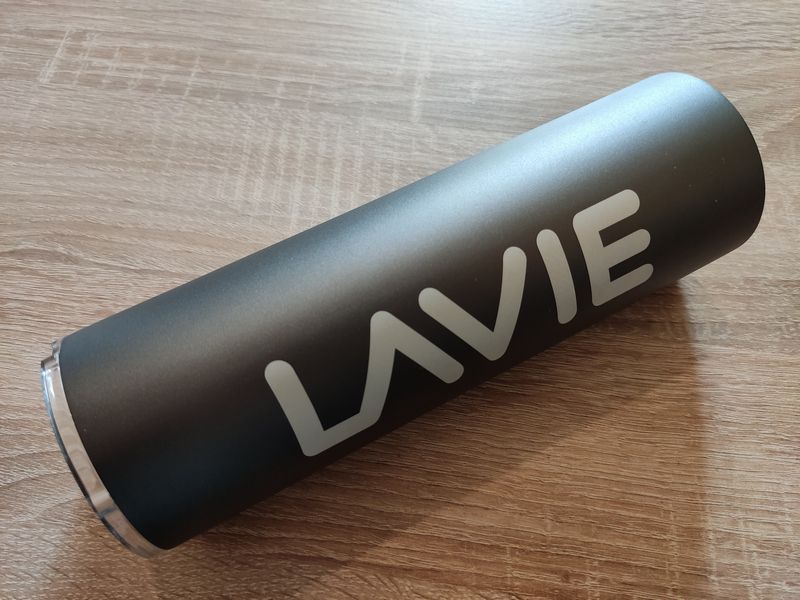LaVie Pure Purificateur d'eau Innovant à Lumière UVA, sans Cartouche.  Transformez Votre Eau du Robinet en Eau Pure et Douce en 15 Minutes-  Capacité 1