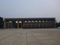 Chandigarh : le monument de la main ouverte et la Haute Cour (le Corbusier), le jardin de rochers de Nek Chand