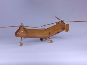 Vertol-Piasecki (échelle : 1/39°, bois : hêtre)