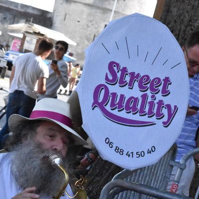 PARADE QUALITY STREET + LES ZAUTOSTOMPERS A LA ROCHELLE LE 2/06/2017