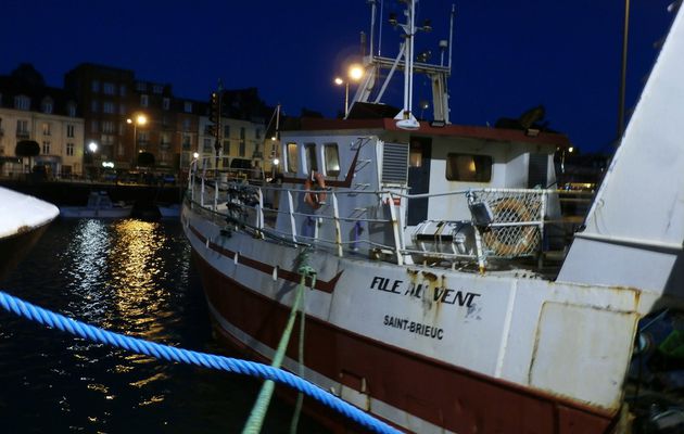 Bateau File Au Vent