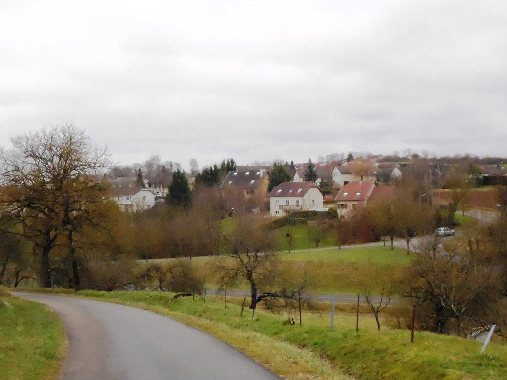 Rando santé "Le tour de Véel depuis Fains"