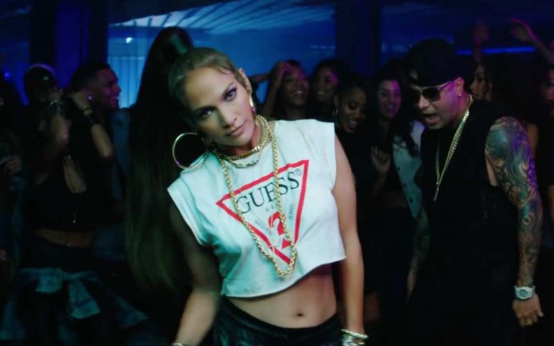 LA BOMBA LATINA JLO  IS BACK WITH A NEW TRACK ' AMOR AMOR AMOR' FEATURING WISIN