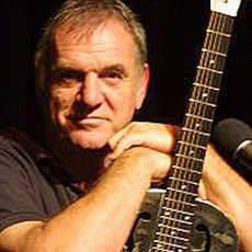 December 3rd 1944, Born on this day, Ralph McTell, UK folk singer songwriter & children’s TV presenter, (1975 UK No.2 single ‘Streets of London’).