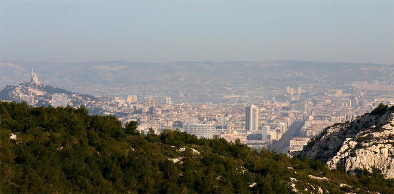 <span style="FONT-WEIGHT: bold">Les calanques marseillaises</span> (Sormiou, Morgiou et Méjean) au printemps.