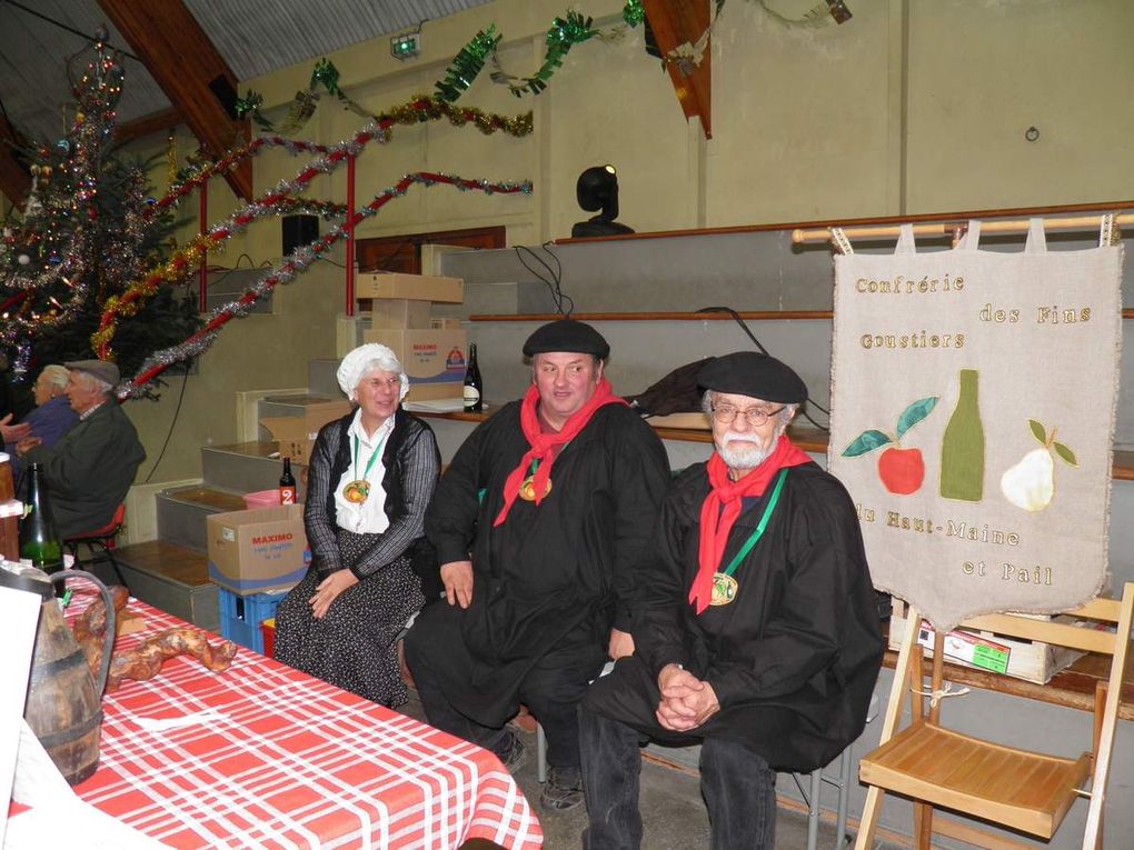 Marché de Noël du 7 décembre 2014 à Pré-en-Pail.