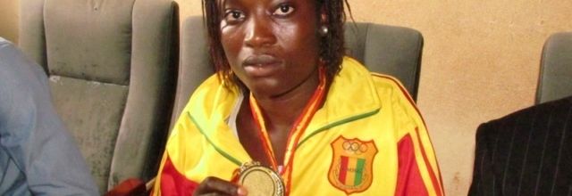 RETOUR TRIOMPHAL DE FATOUMATA BANGOURA A FRIA APRES SA MEDAILLE D’OR AUX JEUX OLYMPIQUES DE LA JEUNESSE A NANJIN