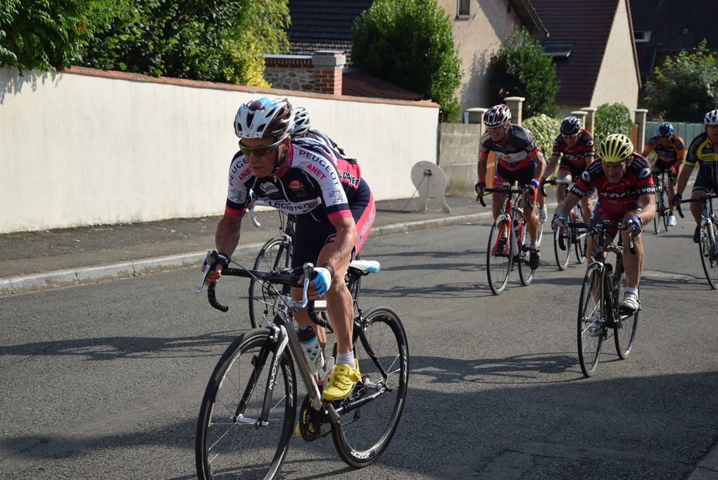 Nouvel album photo des courses UFOLEP de Maintenon (28)