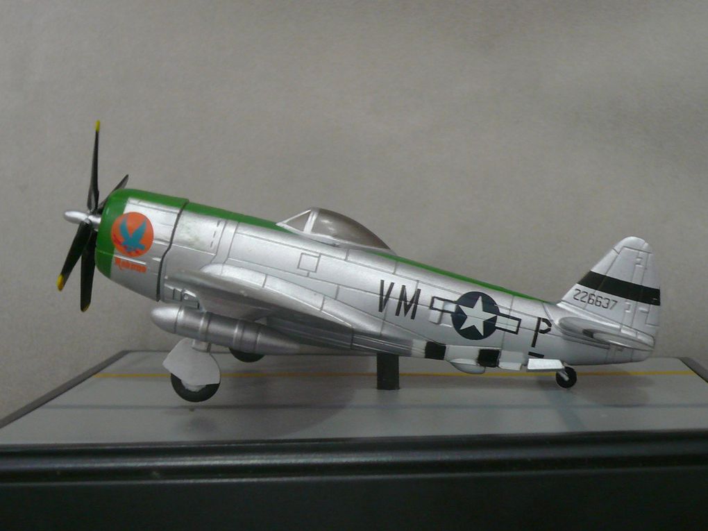 Album - P-47-THUNDERBOLT