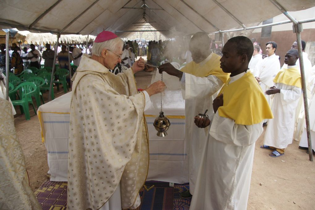 Jubilé d'Argent de la présence SVD au Bénin. La célébration du Jubilé à Bétérou, dans le diocèse de Parakou, nord du Bénin