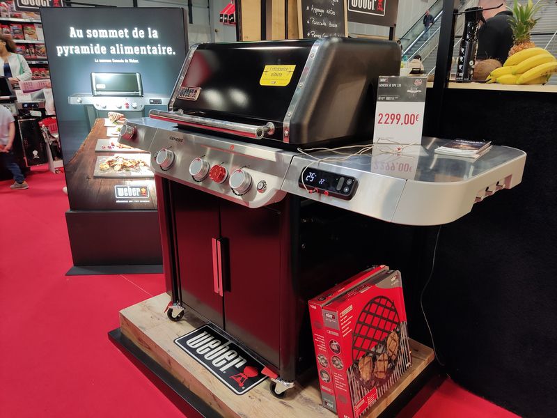 Le nouveau barbecue gaz Weber Genesis II disponible chez Boulanger