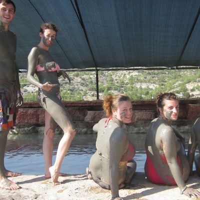 Bain de boue à Karahay?t