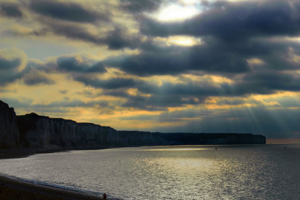 Des photos de Fécamp, certaines non retouchées ou très peu, d'autre en HDR. Je vous laisse découvrir...