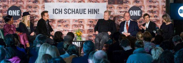 Bono - Launch of the "Ich schaue hin" campaign -Berlin -Allemagne -08/04/2013