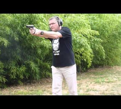 AUTO-DESTRUCTION PAR BALLES 1 (extrait)