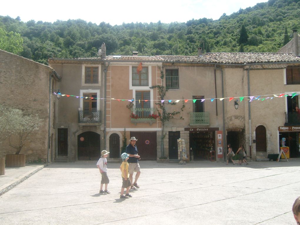 Album - Saint-Guillem-le-Desert