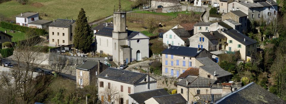 Sainte-Colombe-sur-Guette en 50 photos