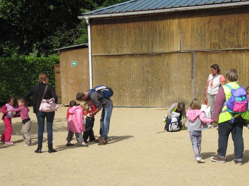 Album - Sortie-des-maternelles-au-Jardin-des-Olfacties