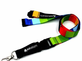 How Do Promotional Lanyards Benefit Your Corporate Branding?