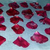 Pétales de rose cristalisés