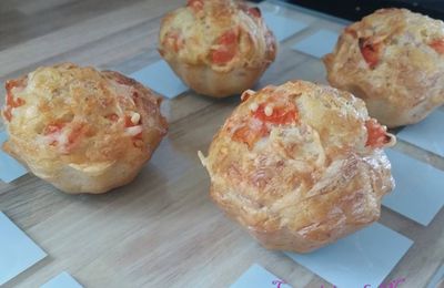 Muffins jambon, fromage et tomate