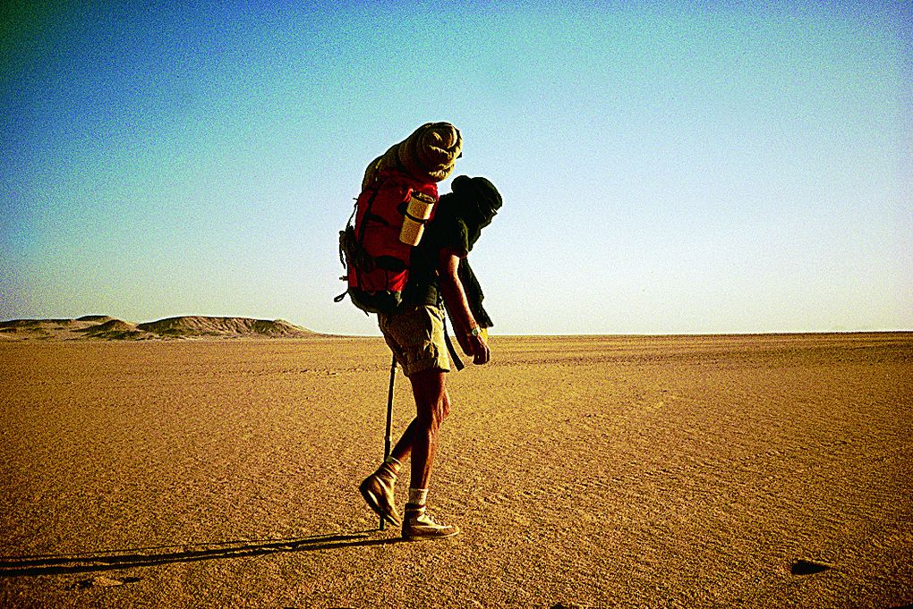 Courses à pied mythique, le Marathon Des Sables (MDS) se déroule, chaque année, au printemps, dans le Sud marocain, sur 250 km environ, avec obligation pour chaque concurrent de porter son matériel. 