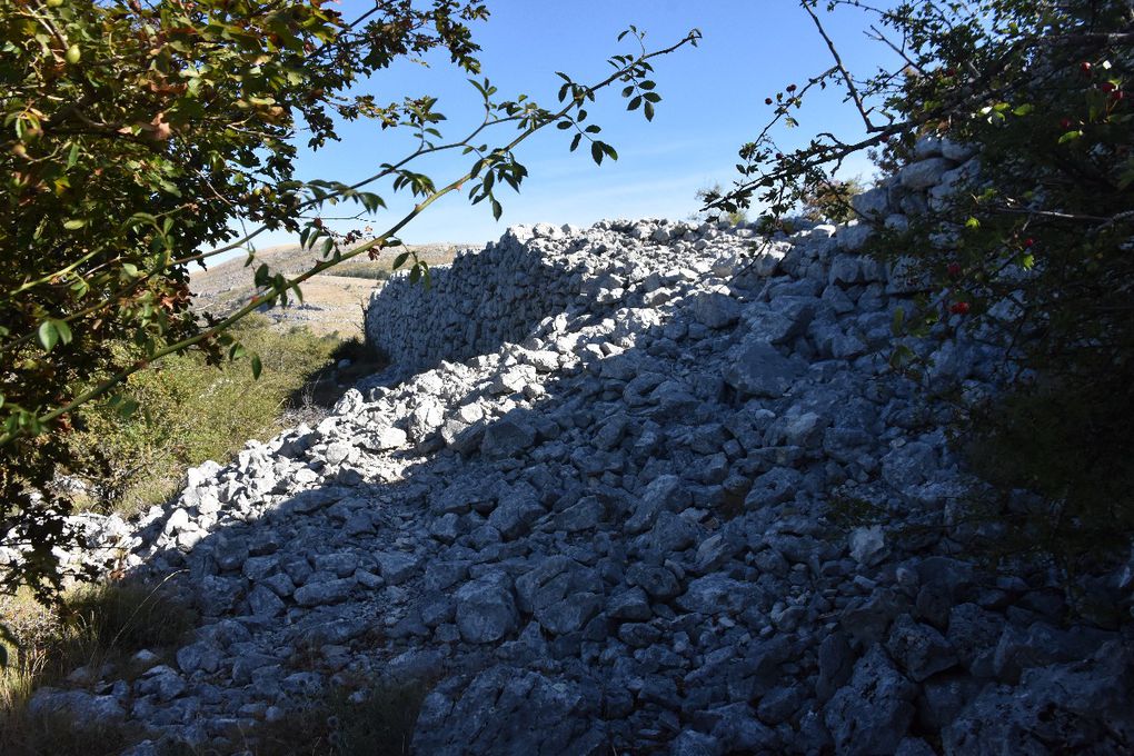 DU CASTELLARAS A LA MARBRIERE UNE RANDO DECOUVERTE