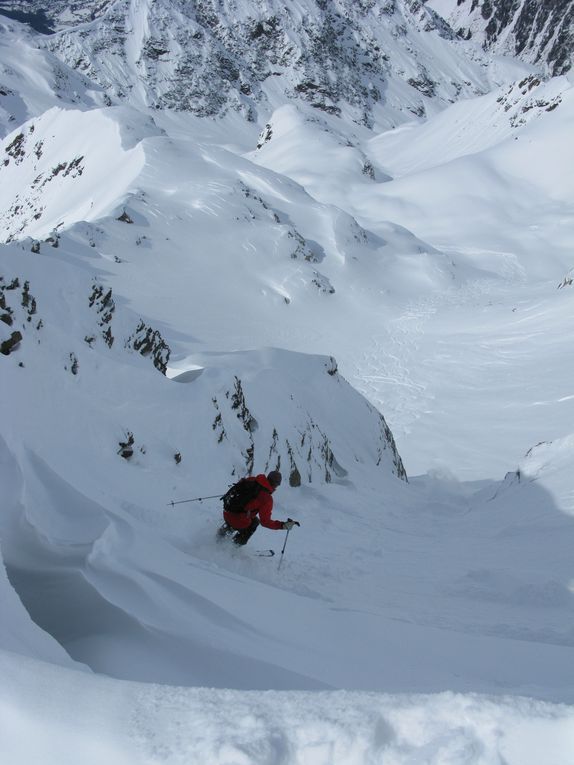 http://www.geromegualaguidechamonix.com Souvenirs d'Hiver en Hors Pistes, Free Ride, ski de randonnées, Héliski, alpinisme...(Photos prises et appartenants à Gérôme GUALA)