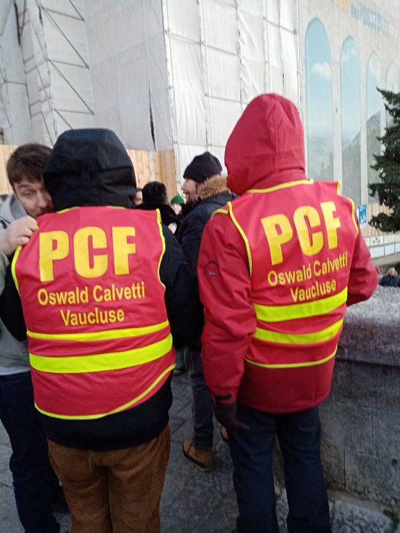 Retraites: marche aux flambeaux pour préparer la journée du 31 janvier