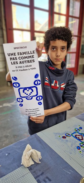 Affiches et décors : journée créative à Bliida ! 