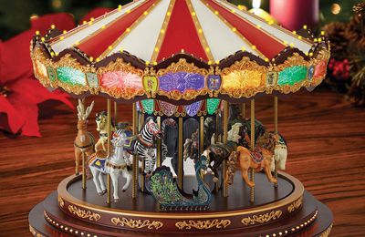-12% sur ce grand carrousel musical miniature Mr Christmas en vente chez Lutèce Créations