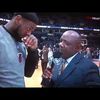 Chris Bosh interrompt une interview de Lebron James et dit "shit" à la TV !