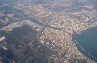 Le canal de Caronte