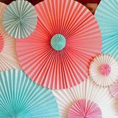 DIY: Paper Rosettes