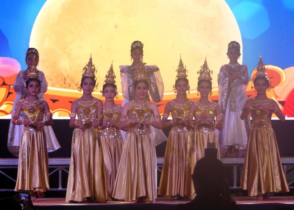 La Fête de la Lune à Ban Chak Ngaeo