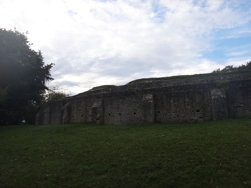 Repas au "Pot d'étain" à crépy
Morienval
Champlieu