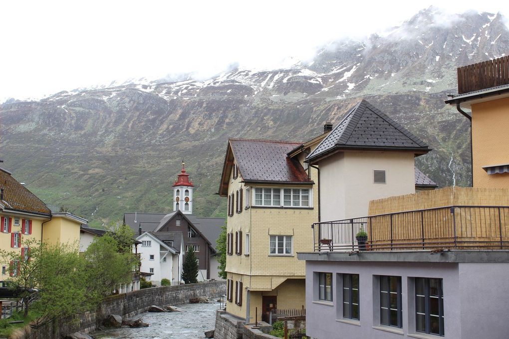 Bâle, Lucerne, Andermatt, St Gothard, Brunnen, Bellinzona.