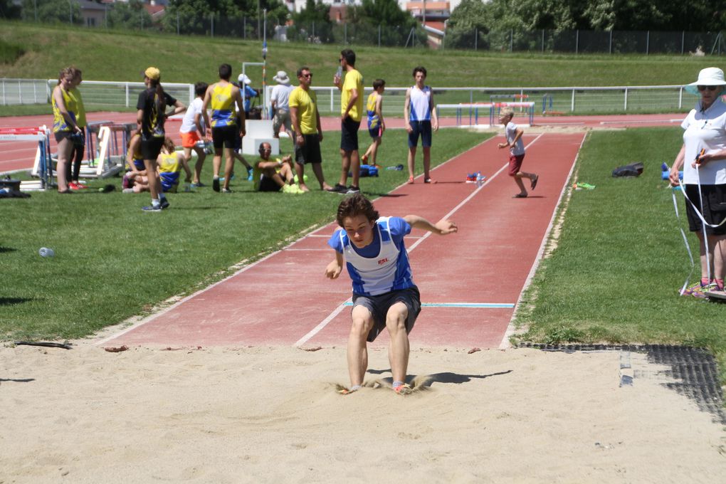 Camille Moulard et Marion Peju médaillées aux championnats du Rhône minimes