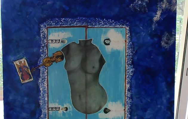 Libérée,technique mixte sur châssis entoilé 90x90 cm, Année 2025,Frederique Gouzien, artiste peintre plasticienne etrange,mont de marsan,les landes,france