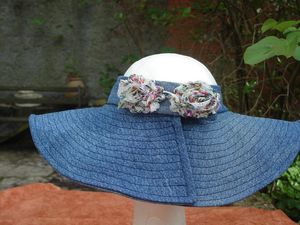 Petits chapeaux de Mai