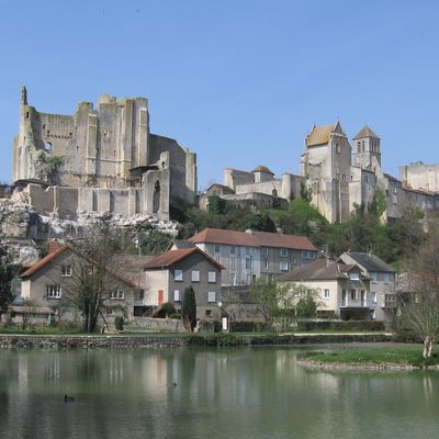 Chauvigny au printemps