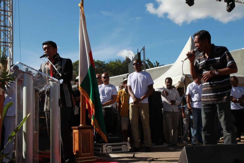 Dans le cadre du IIè anniversaire de la IVèRépublique, le couple présidentiel, Andry et Mialy Rajoelina, a inauguré le «Coliseum de Madagascar» sis à Antsonjombe. 3è partie. Photos: Harilala Randrianarison