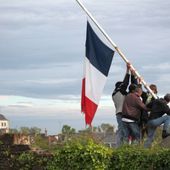 Art at home: "Raising the Flag" sur la citadelle de Montreuil-sur-Mer