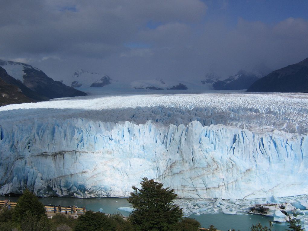 Buenos Aires / Bariloche et les lacs de Patagonie / Glaciers et monts de Patagonie (Perito Moreno et Cierro Fitz Roy) / La Rioja : Parcs nationaux de Talampaya et d'Ischigualasto / Salta et sa région