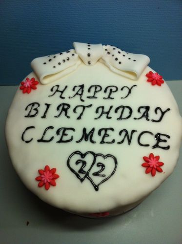 Gateau Anniversaire Le Blog De Capcakes Et Compagnies