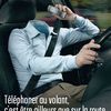 Au volant : Sans les mains et avec deux portables !