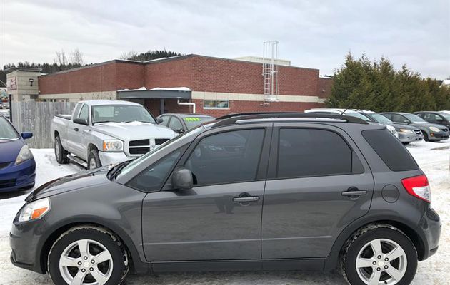 2011 Suzuki sx4 le